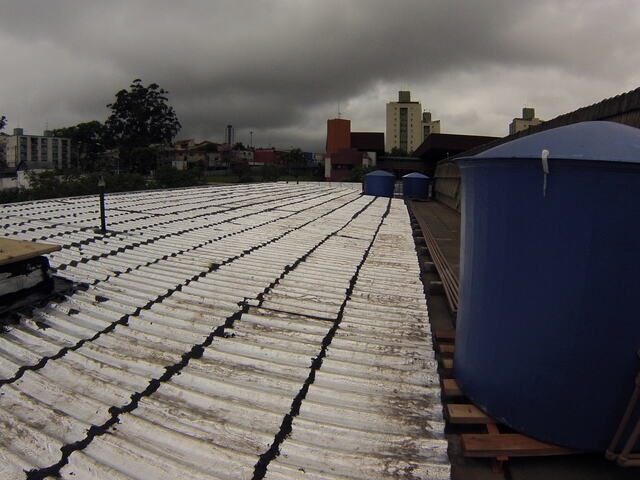 Ecourbis Ambiental – Unidade Sul – impermeabilização e substituição de telhado – foto 2
